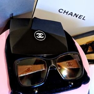 Chanel Bijou Collection
